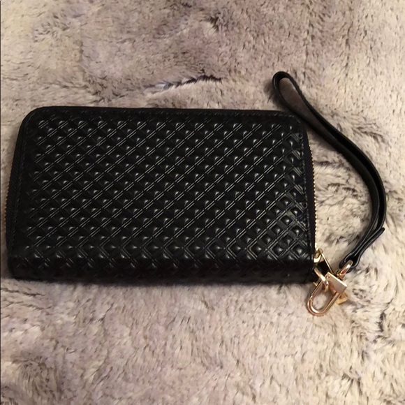 Tory Burch Wristlet 💥💥 - Picture 2 of 6